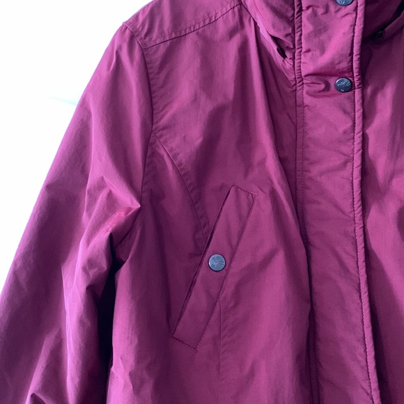 VGUC Puffa jacket - Picture 3 of 16